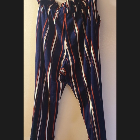 Dress pants - Picture 2 of 2